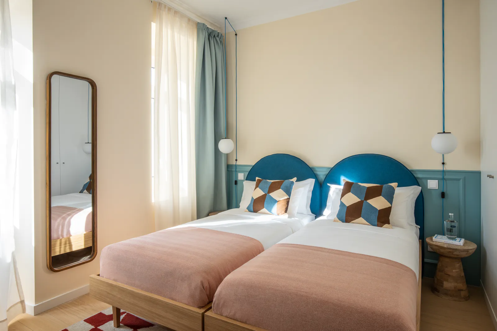 Haws_Lisboa_2_Bedroom_Apartment-2